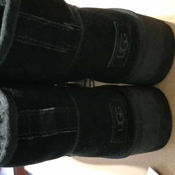UGG Black Suede Classic Mini Platform Pull-On Boots - Picture 2 of 7